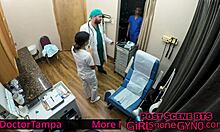 L'infirmière Aria Nicole humilie Genesis lors de son premier examen gynécologique à l'hôpital